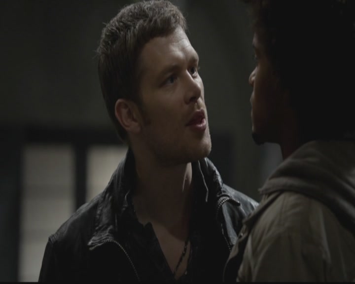 VampireDiariesWorld-dot-org_TheOriginals1x12DanceBackFromTheGrave0680.jpg