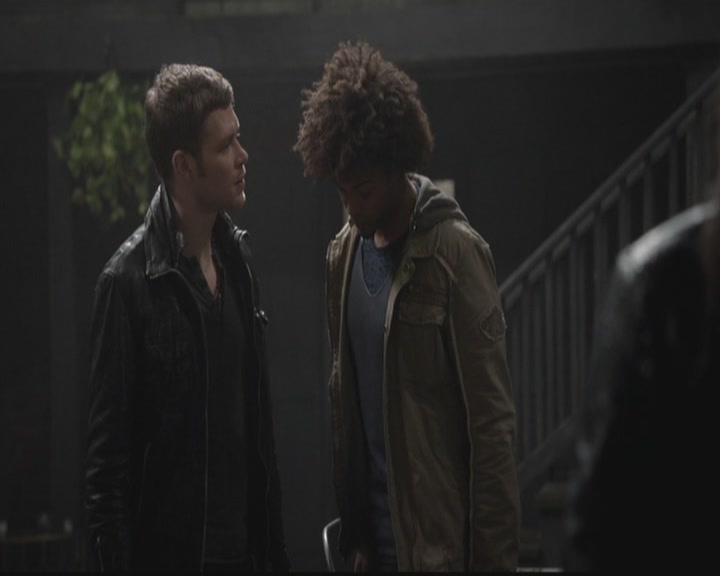 VampireDiariesWorld-dot-org_TheOriginals1x12DanceBackFromTheGrave0684.jpg