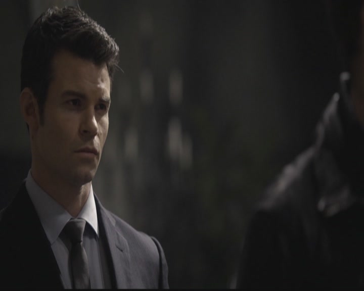 VampireDiariesWorld-dot-org_TheOriginals1x12DanceBackFromTheGrave0710.jpg