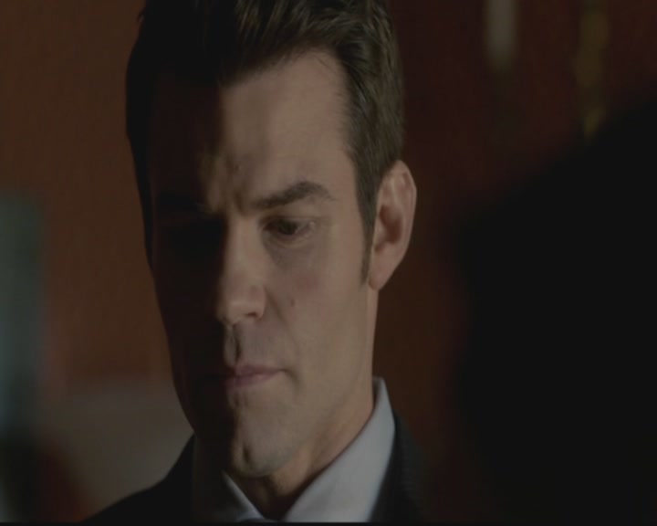 VampireDiariesWorld-dot-org_TheOriginals1x12DanceBackFromTheGrave0868.jpg