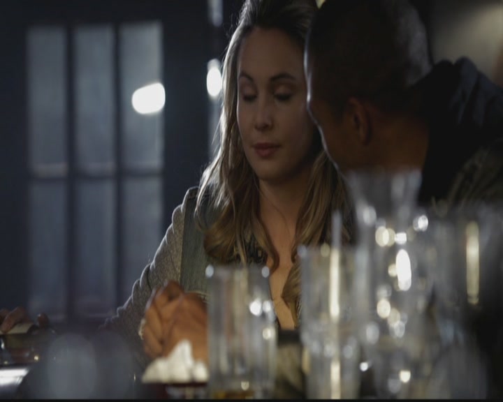 VampireDiariesWorld-dot-org_TheOriginals1x12DanceBackFromTheGrave0896.jpg