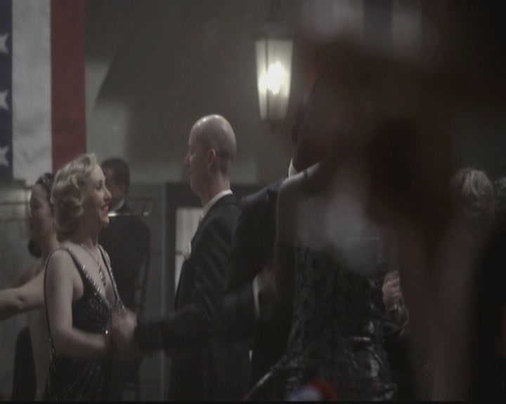 VampireDiariesWorld-dot-org_TheOriginals1x12DanceBackFromTheGrave0927.jpg