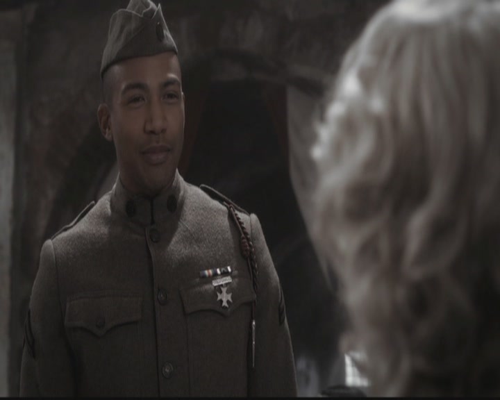 VampireDiariesWorld-dot-org_TheOriginals1x12DanceBackFromTheGrave0948.jpg
