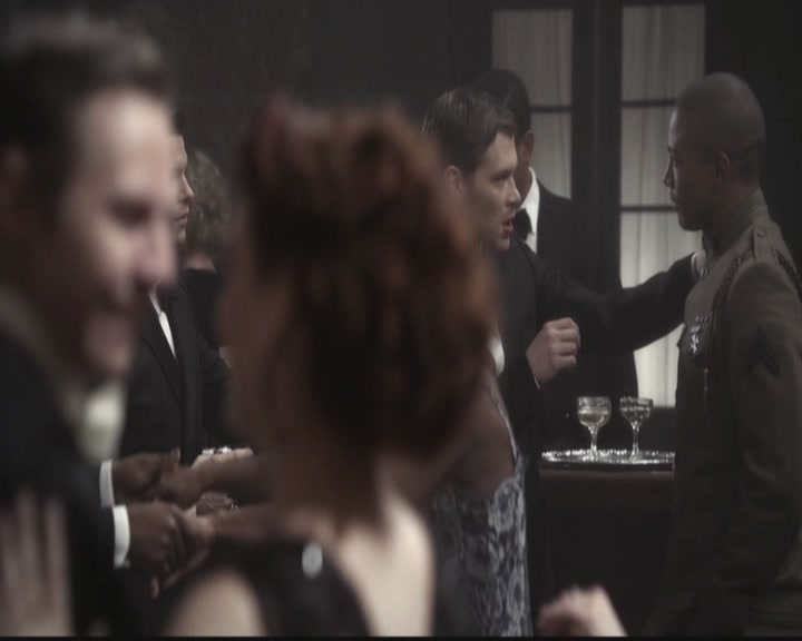 VampireDiariesWorld-dot-org_TheOriginals1x12DanceBackFromTheGrave0991.jpg