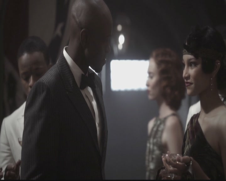 VampireDiariesWorld-dot-org_TheOriginals1x12DanceBackFromTheGrave1057.jpg