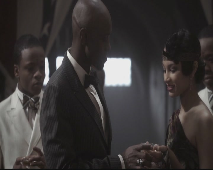 VampireDiariesWorld-dot-org_TheOriginals1x12DanceBackFromTheGrave1058.jpg