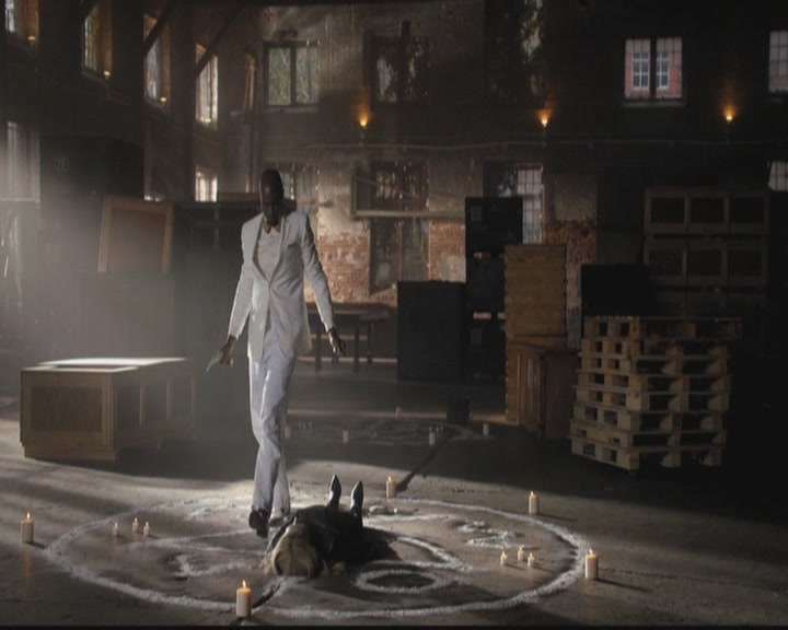 VampireDiariesWorld-dot-org_TheOriginals1x12DanceBackFromTheGrave1133.jpg