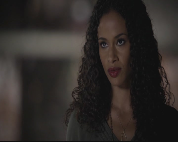 VampireDiariesWorld-dot-org_TheOriginals1x12DanceBackFromTheGrave1150.jpg