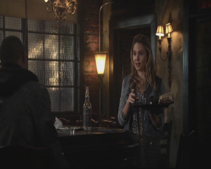 VampireDiariesWorld-dot-org_TheOriginals1x12DanceBackFromTheGrave1170.jpg