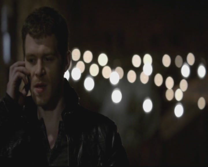 VampireDiariesWorld-dot-org_TheOriginals1x12DanceBackFromTheGrave1188.jpg