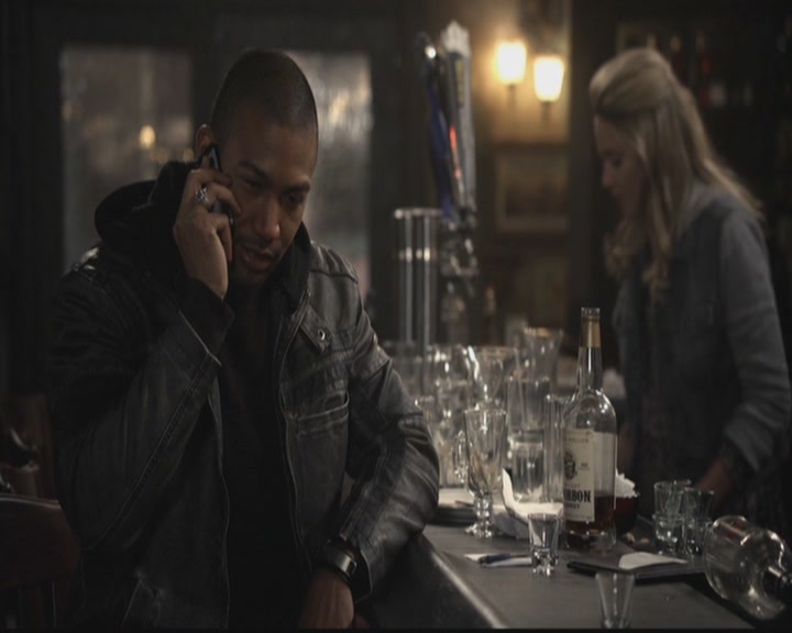 VampireDiariesWorld-dot-org_TheOriginals1x12DanceBackFromTheGrave1201.jpg