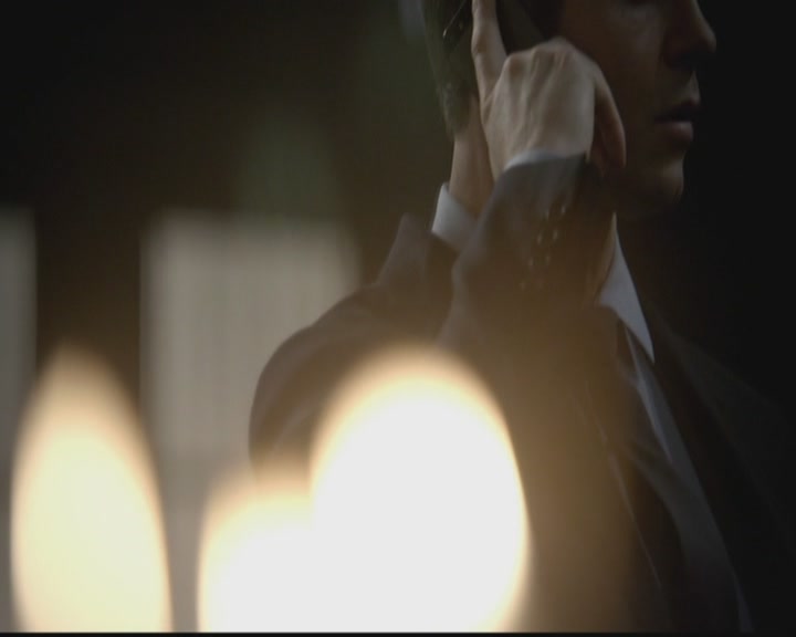 VampireDiariesWorld-dot-org_TheOriginals1x12DanceBackFromTheGrave1227.jpg