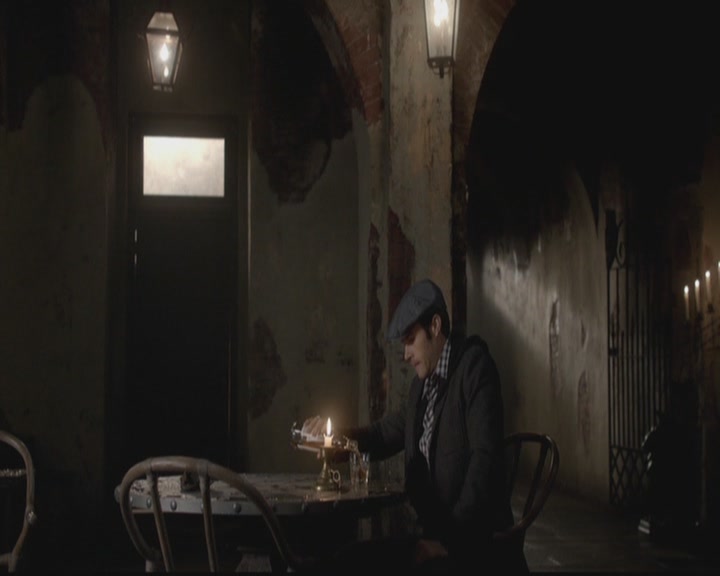 VampireDiariesWorld-dot-org_TheOriginals1x12DanceBackFromTheGrave1245.jpg