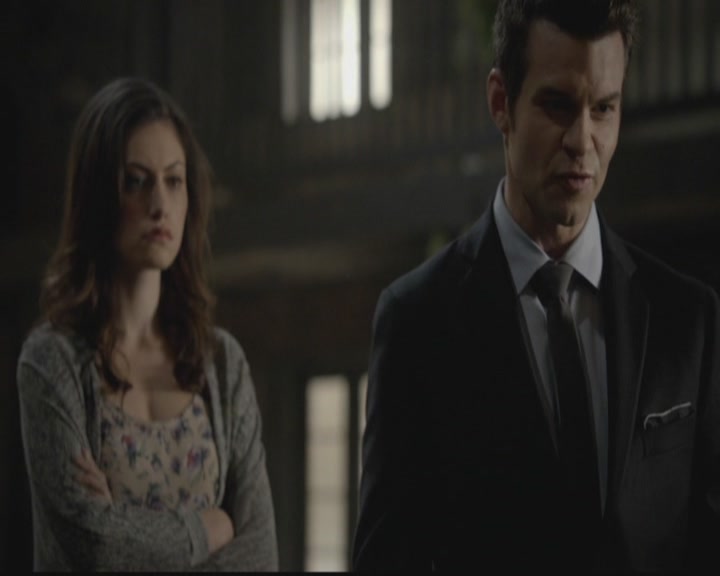 VampireDiariesWorld-dot-org_TheOriginals1x12DanceBackFromTheGrave1255.jpg