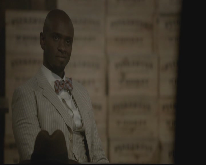 VampireDiariesWorld-dot-org_TheOriginals1x12DanceBackFromTheGrave1402.jpg
