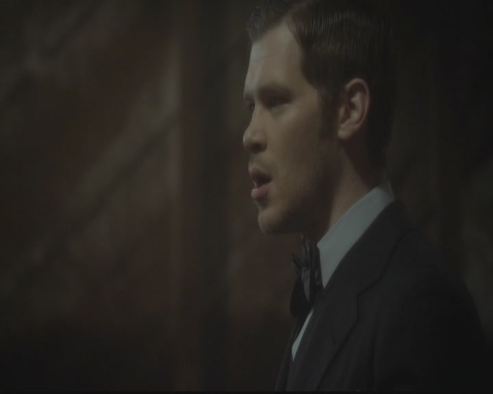 VampireDiariesWorld-dot-org_TheOriginals1x12DanceBackFromTheGrave1413.jpg