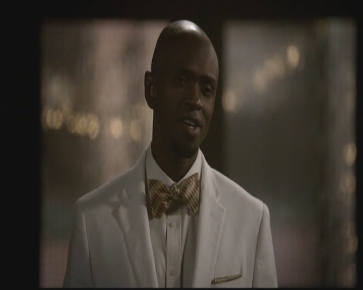 VampireDiariesWorld-dot-org_TheOriginals1x12DanceBackFromTheGrave1460.jpg