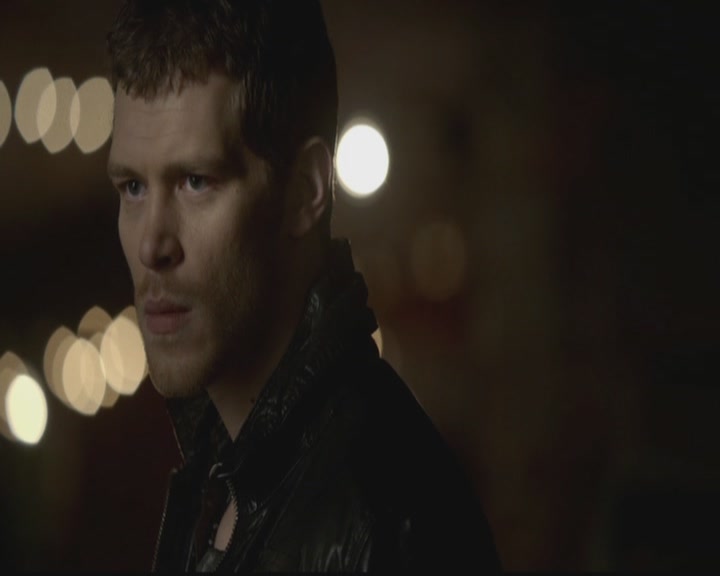 VampireDiariesWorld-dot-org_TheOriginals1x12DanceBackFromTheGrave1527.jpg