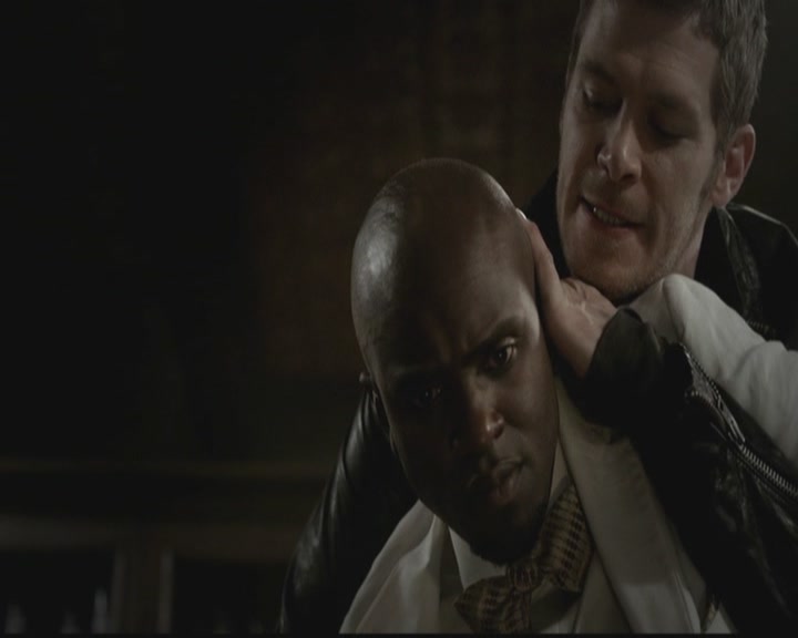 VampireDiariesWorld-dot-org_TheOriginals1x12DanceBackFromTheGrave1597.jpg
