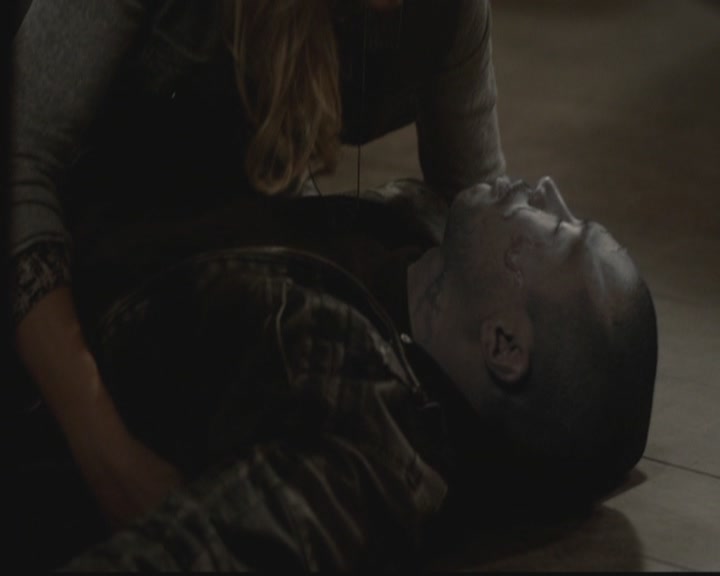 VampireDiariesWorld-dot-org_TheOriginals1x12DanceBackFromTheGrave1744.jpg