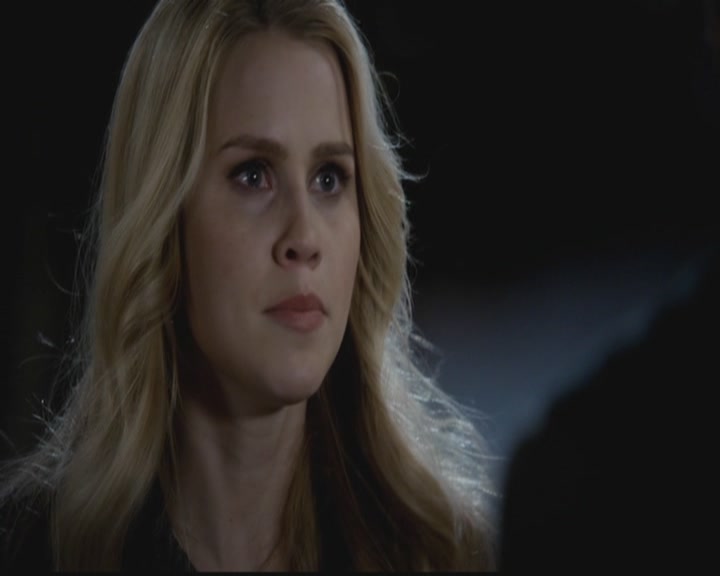 VampireDiariesWorld-dot-org_TheOriginals1x12DanceBackFromTheGrave1781.jpg