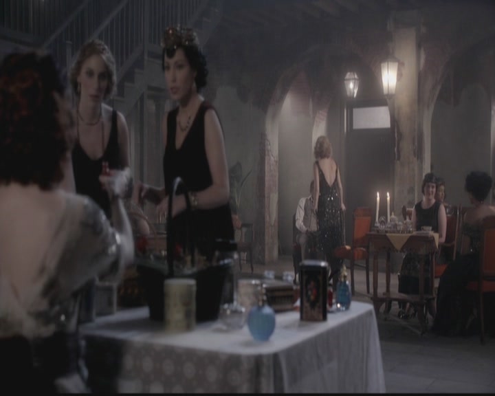 VampireDiariesWorld-dot-org_TheOriginals1x12DanceBackFromTheGrave1903.jpg