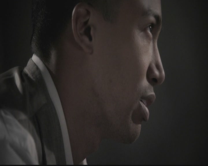 VampireDiariesWorld-dot-org_TheOriginals1x12DanceBackFromTheGrave1945.jpg
