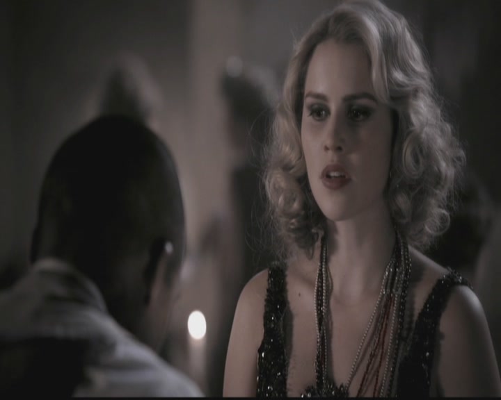 VampireDiariesWorld-dot-org_TheOriginals1x12DanceBackFromTheGrave1947.jpg