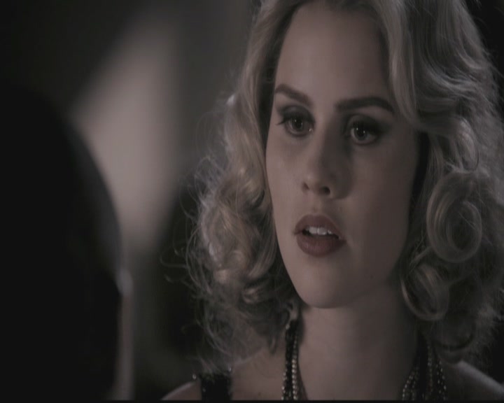 VampireDiariesWorld-dot-org_TheOriginals1x12DanceBackFromTheGrave1955.jpg