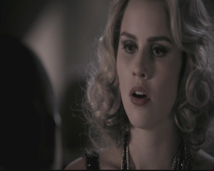 VampireDiariesWorld-dot-org_TheOriginals1x12DanceBackFromTheGrave1957.jpg