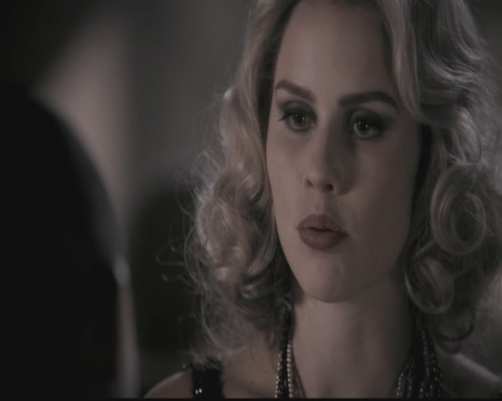 VampireDiariesWorld-dot-org_TheOriginals1x12DanceBackFromTheGrave1958.jpg