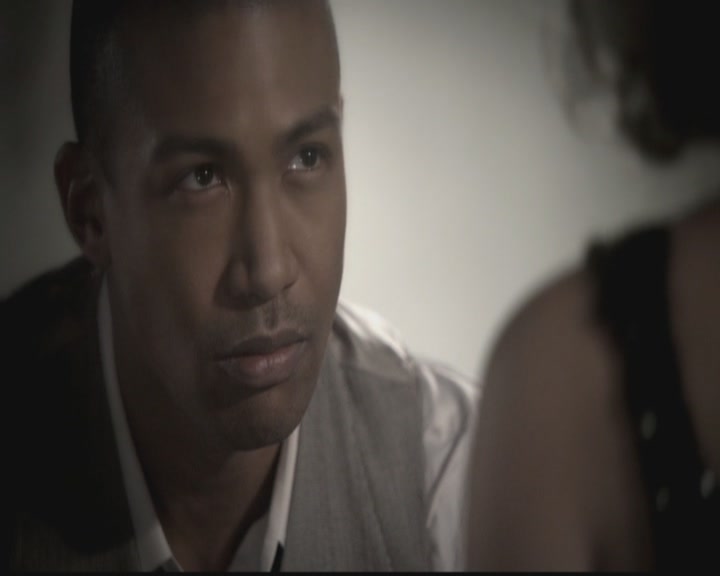 VampireDiariesWorld-dot-org_TheOriginals1x12DanceBackFromTheGrave1964.jpg