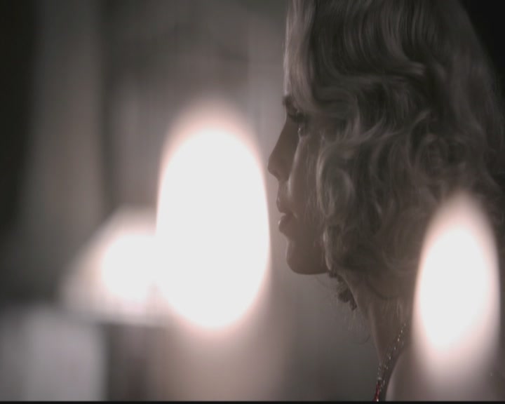 VampireDiariesWorld-dot-org_TheOriginals1x12DanceBackFromTheGrave1978.jpg