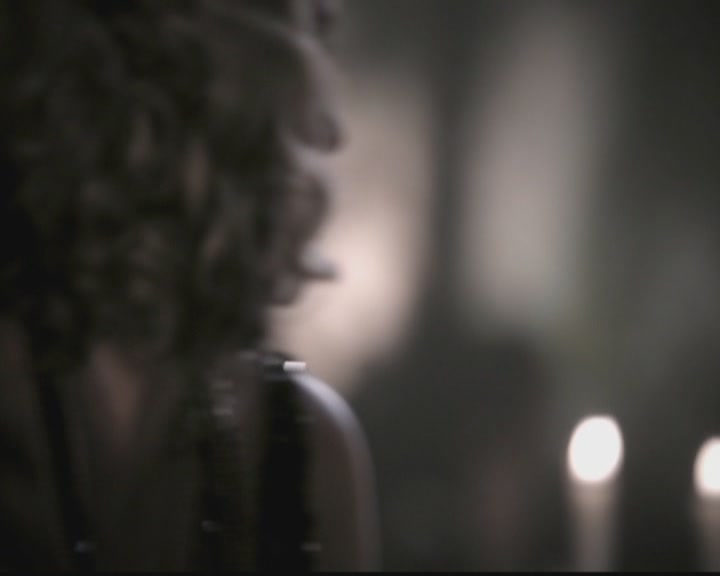 VampireDiariesWorld-dot-org_TheOriginals1x12DanceBackFromTheGrave1997.jpg