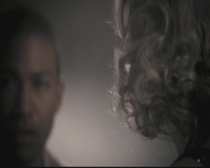 VampireDiariesWorld-dot-org_TheOriginals1x12DanceBackFromTheGrave2002.jpg