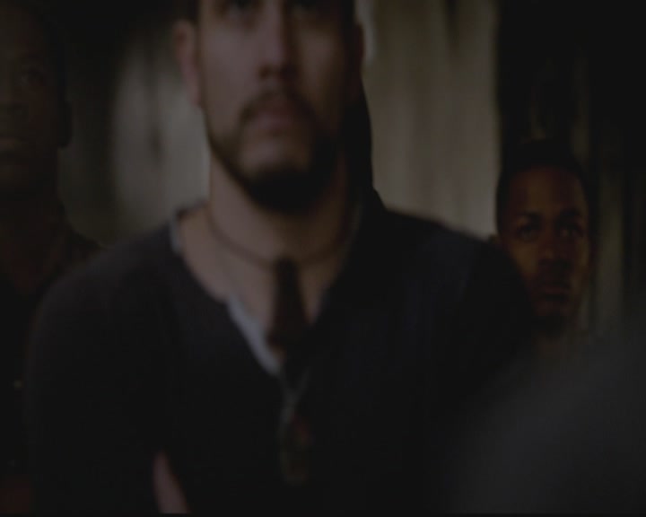 VampireDiariesWorld-dot-org_TheOriginals1x12DanceBackFromTheGrave2064.jpg