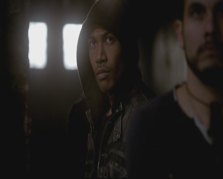 VampireDiariesWorld-dot-org_TheOriginals1x12DanceBackFromTheGrave2065.jpg