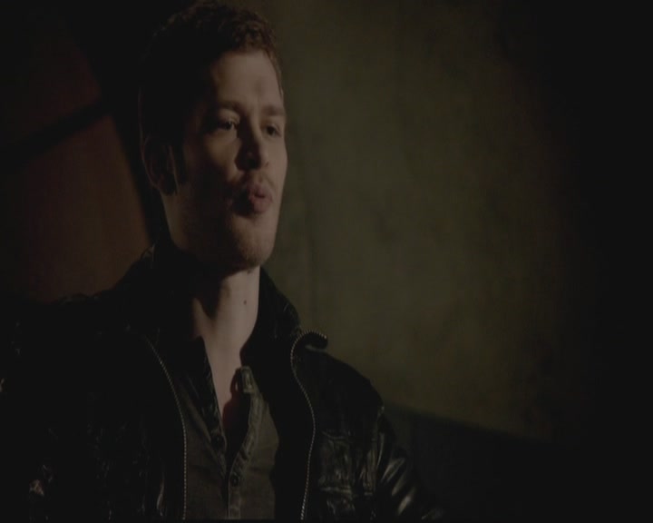 VampireDiariesWorld-dot-org_TheOriginals1x12DanceBackFromTheGrave2074.jpg