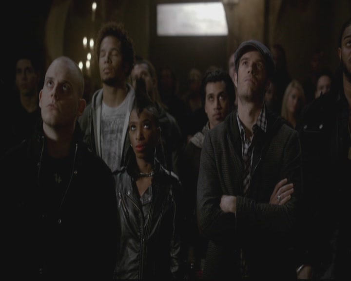 VampireDiariesWorld-dot-org_TheOriginals1x12DanceBackFromTheGrave2078.jpg