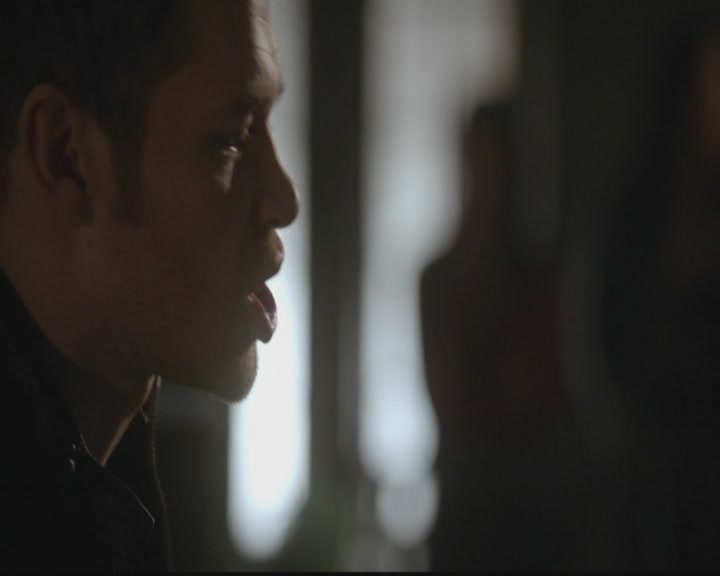 VampireDiariesWorld-dot-org_TheOriginals1x12DanceBackFromTheGrave2093.jpg