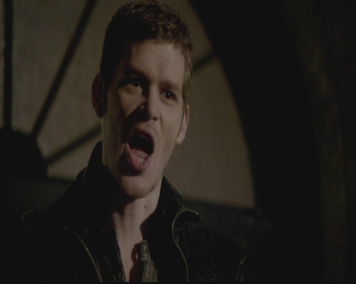 VampireDiariesWorld-dot-org_TheOriginals1x12DanceBackFromTheGrave2097.jpg