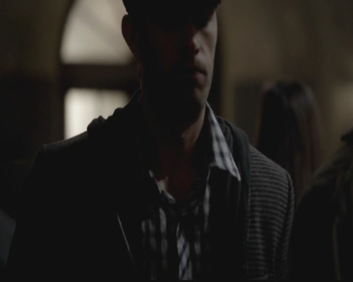 VampireDiariesWorld-dot-org_TheOriginals1x12DanceBackFromTheGrave2129.jpg