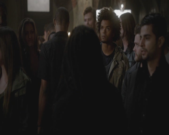 VampireDiariesWorld-dot-org_TheOriginals1x12DanceBackFromTheGrave2137.jpg