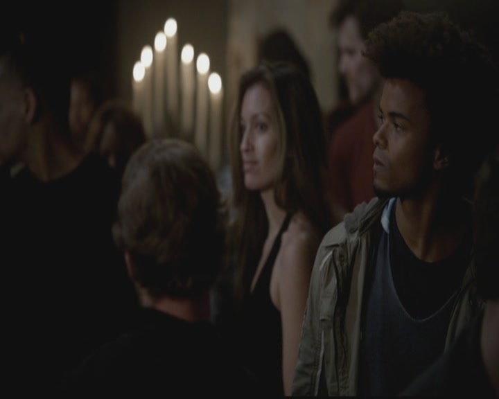 VampireDiariesWorld-dot-org_TheOriginals1x12DanceBackFromTheGrave2143.jpg