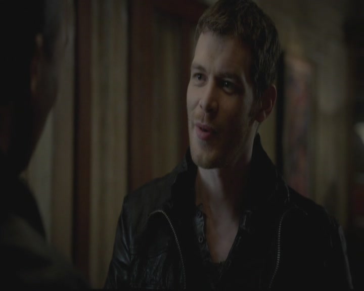 VampireDiariesWorld-dot-org_TheOriginals1x12DanceBackFromTheGrave2156.jpg