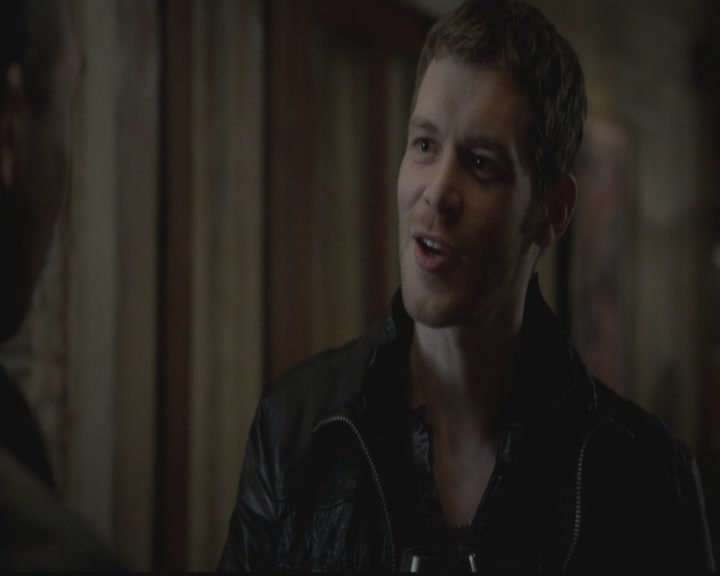 VampireDiariesWorld-dot-org_TheOriginals1x12DanceBackFromTheGrave2158.jpg