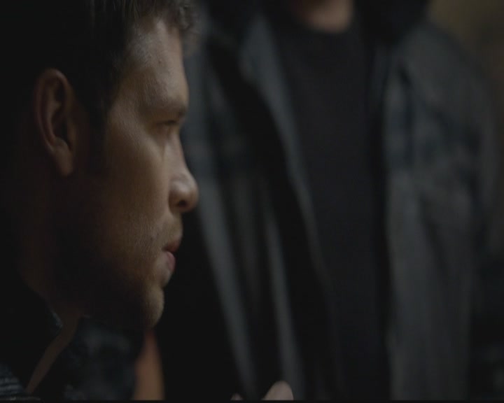 VampireDiariesWorld-dot-org_TheOriginals1x12DanceBackFromTheGrave2241.jpg