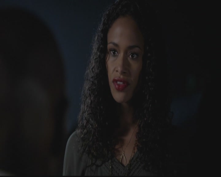 VampireDiariesWorld-dot-org_TheOriginals1x12DanceBackFromTheGrave2284.jpg