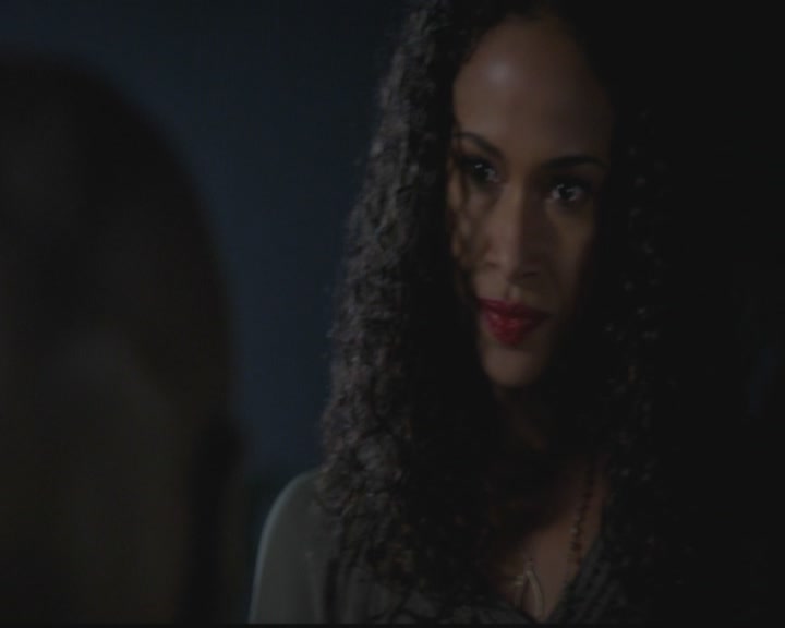 VampireDiariesWorld-dot-org_TheOriginals1x12DanceBackFromTheGrave2299.jpg