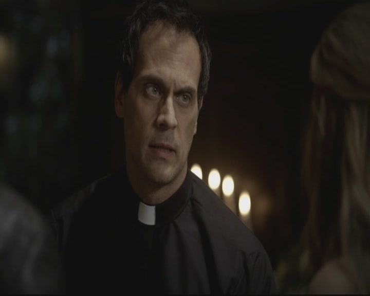 VampireDiariesWorld-dot-org_TheOriginals1x3CresentCity1463.jpg